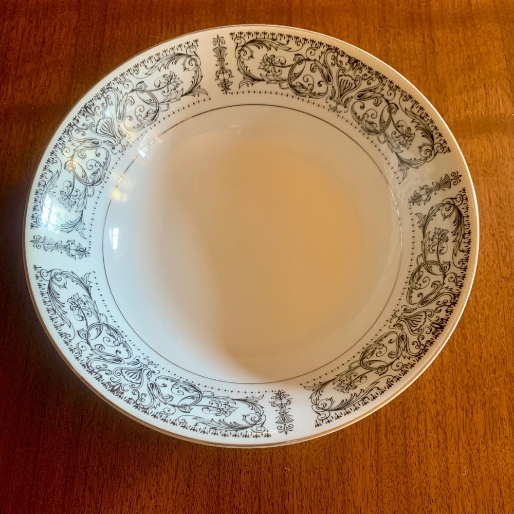 Vintage Berkeley House FORUM 6707 Japan Fine China Serving Bowl